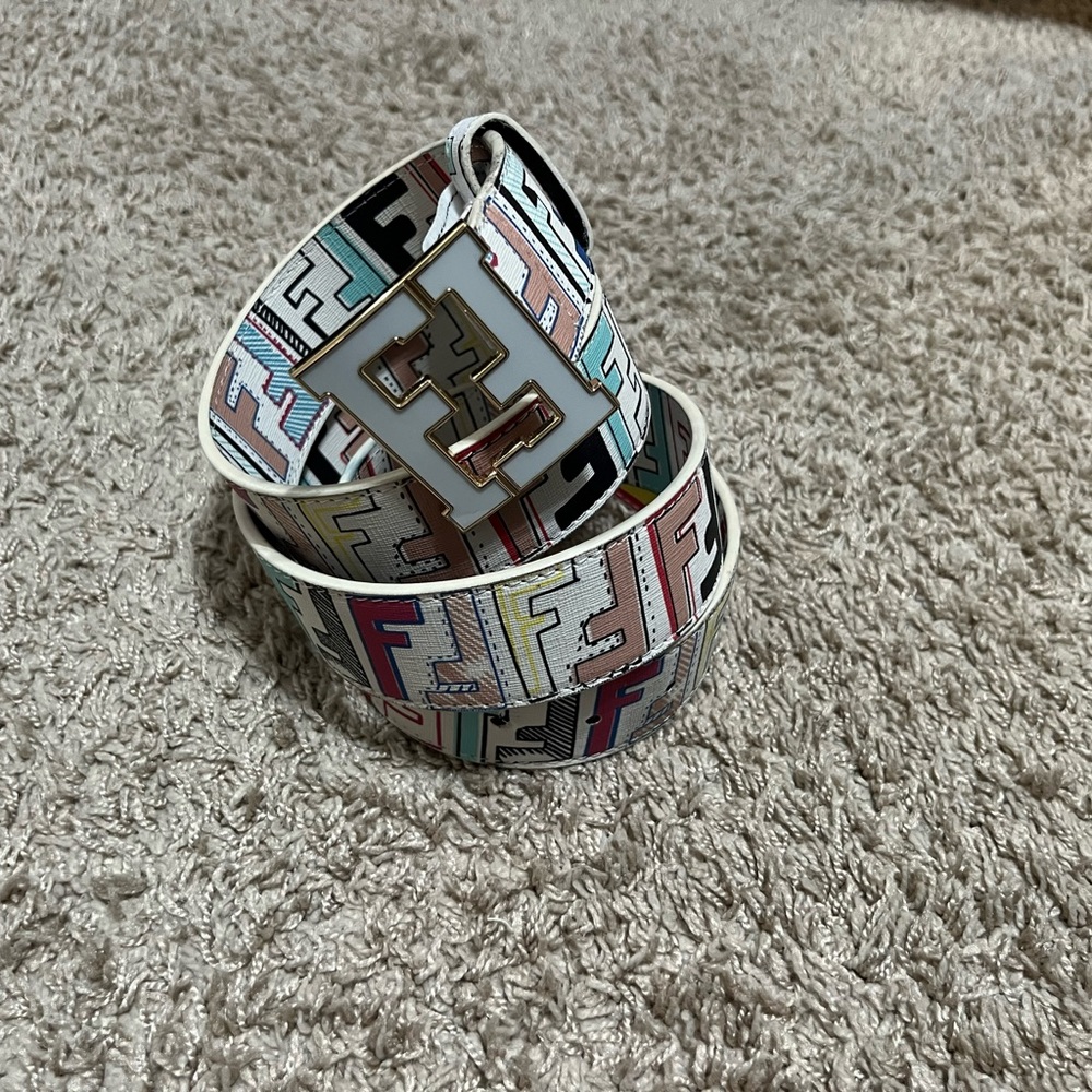 Fendi belt